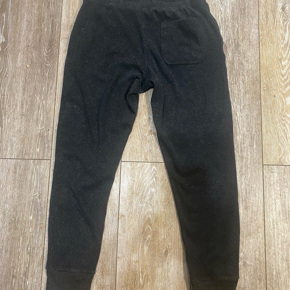 Faherty Legend™ Jogger & Hoodie Set in Black - Picture 4 of 10